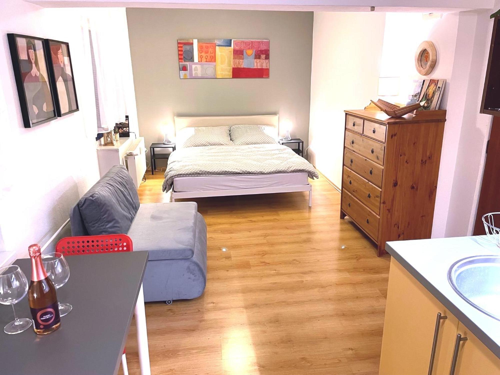 Apartament Charming Studio In The Old Town *