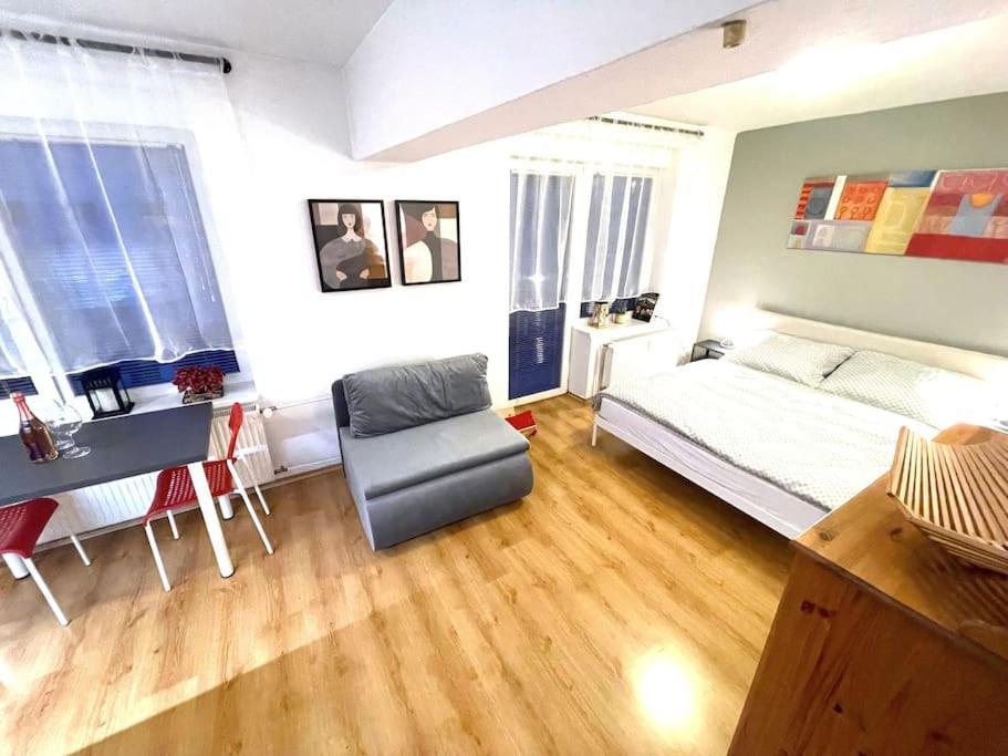 Charming Studio In The Old Town * Bratysława